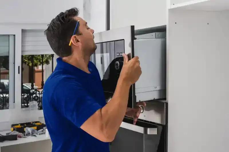Foto de Instalação de micro-ondas